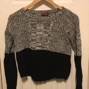 Girls Open back Two Color Knit Sweater